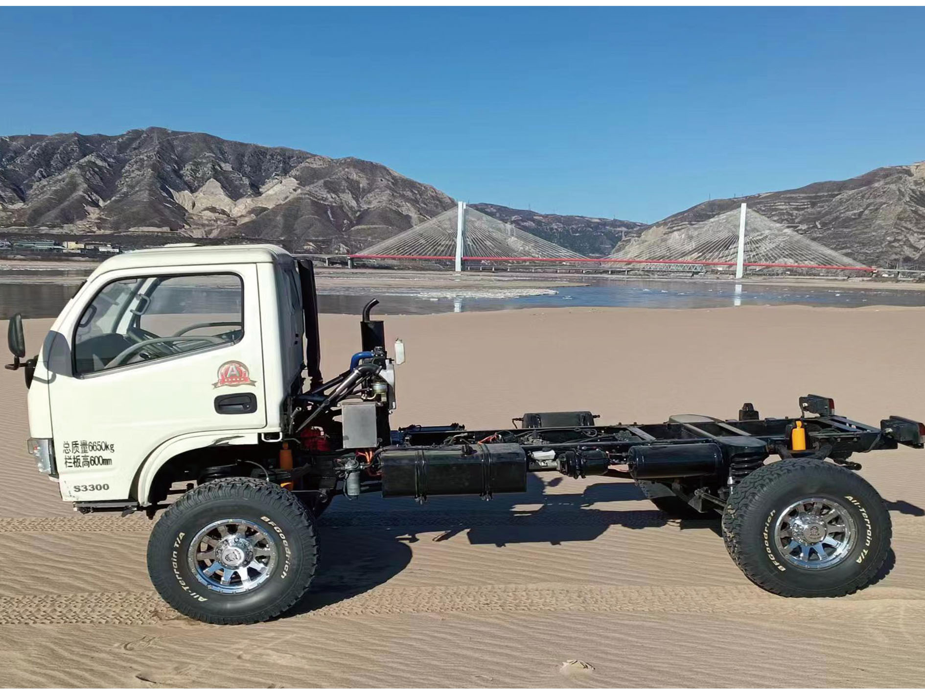 4X4 Off-road Truck Chassis