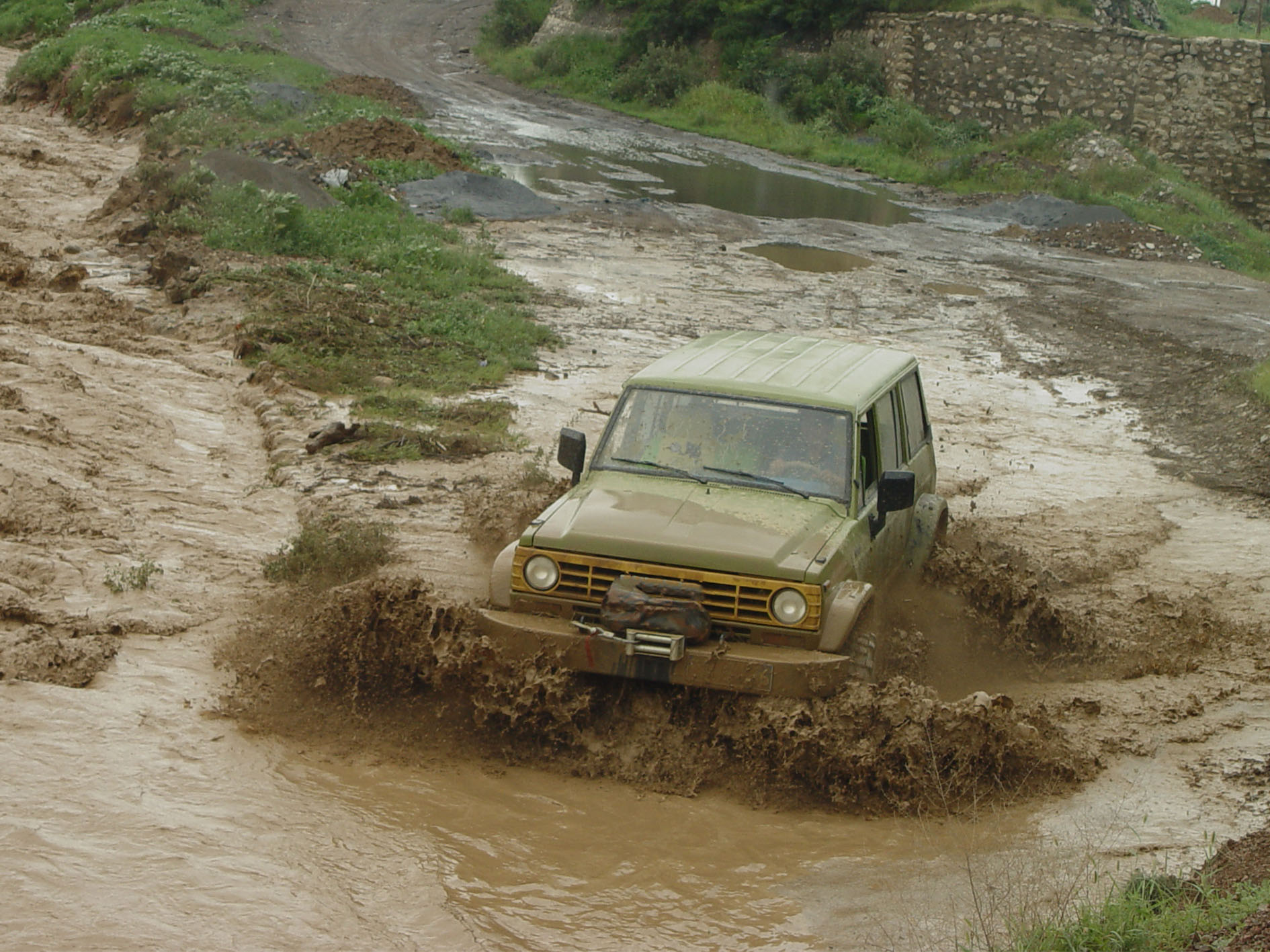 4X4 Emergency Rescue Vehicle
