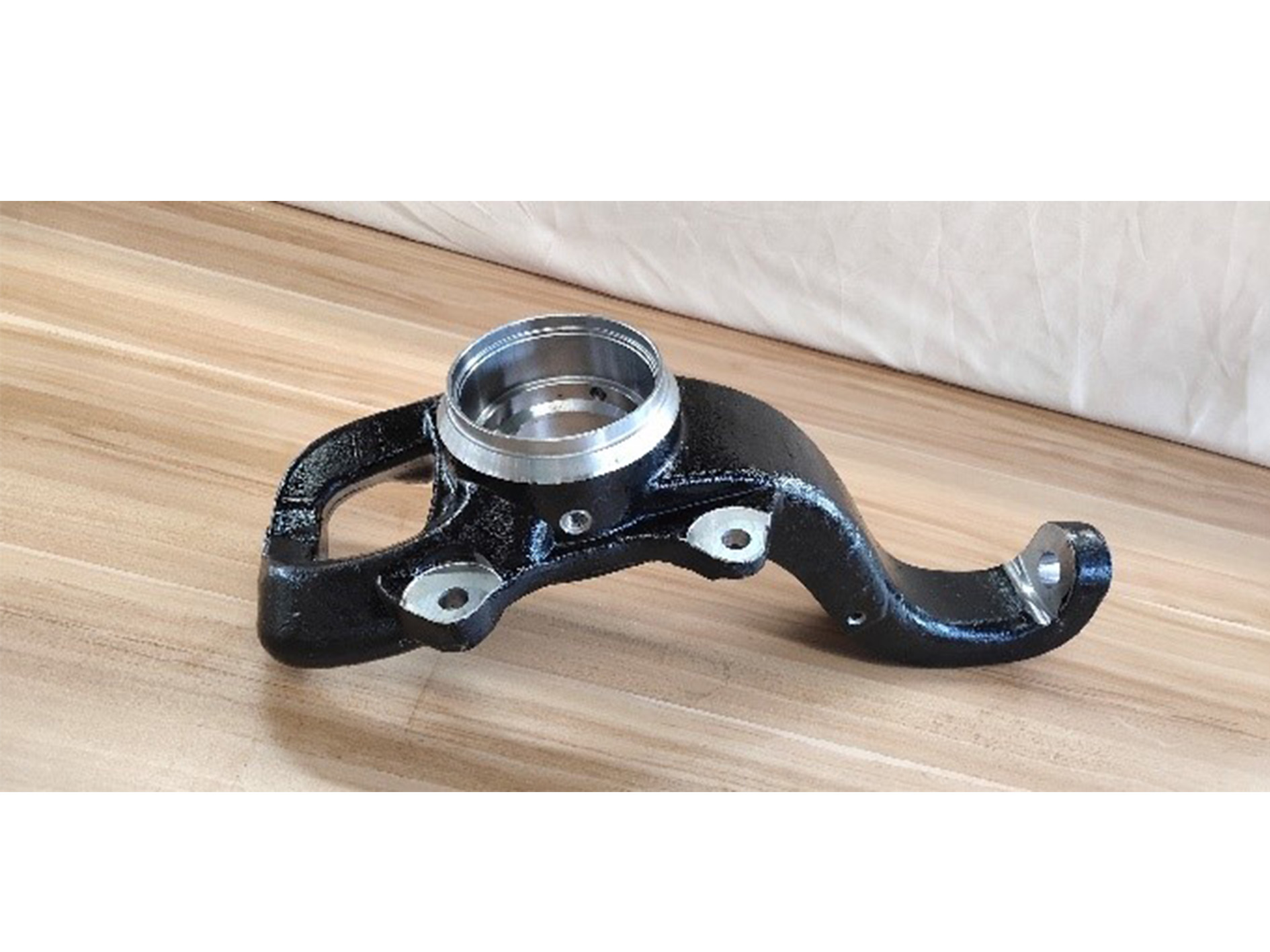Independent Suspension Steering Knuckle
